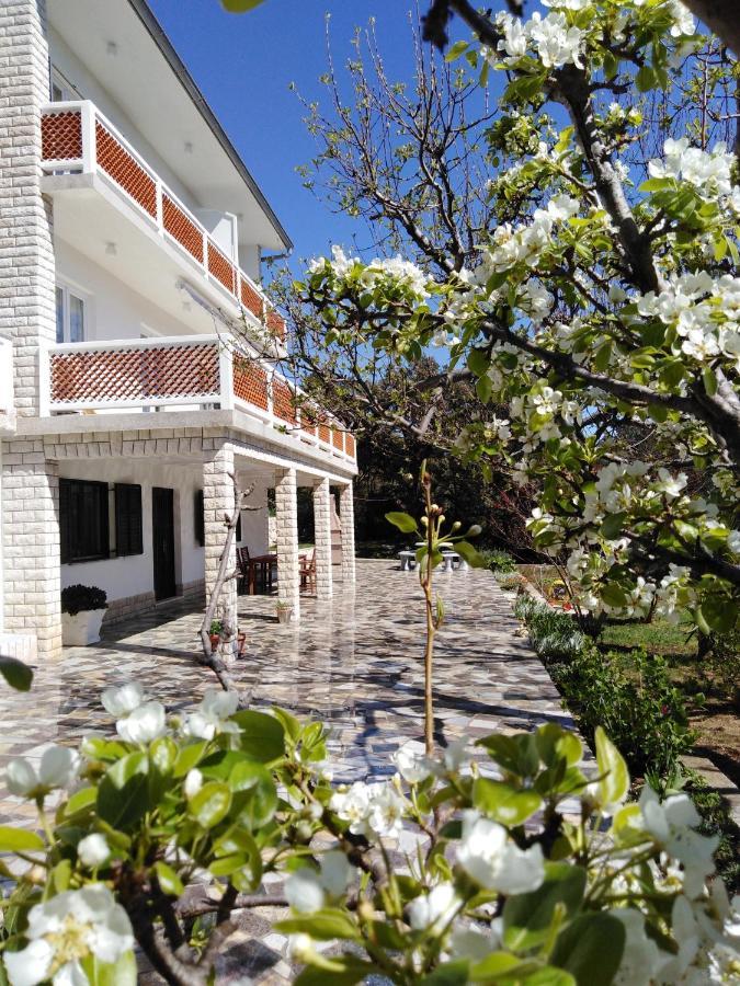 ראב Milijana Apartments Rab מראה חיצוני תמונה
