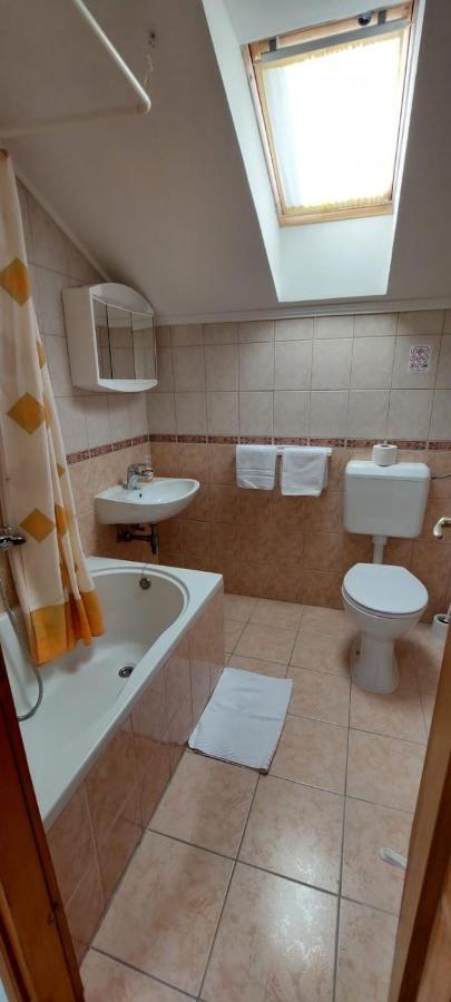 ראב Milijana Apartments Rab מראה חיצוני תמונה